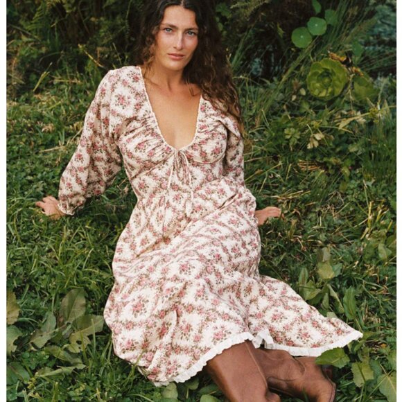 Christy Dawn Venus Dress - Picture 1 of 17